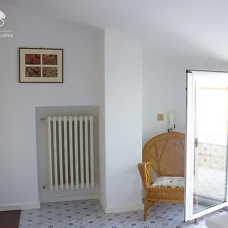 Casa vacanze Dimore Santojanni - La Casa Sul Porto *