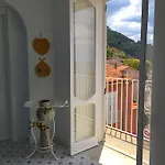 Semesterbostad Dimore Santojanni - La Casa Sul Porto