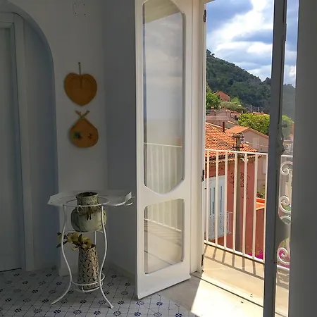 Semesterbostad Dimore Santojanni - La Casa Sul Porto