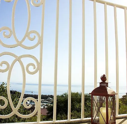 Dimore Santojanni - La Casa Sul Porto Maratea